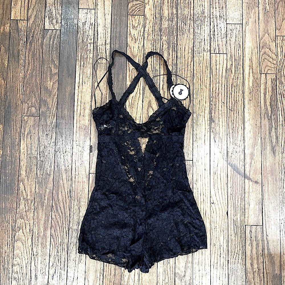 Honeydew peek-a-boo sleep romper